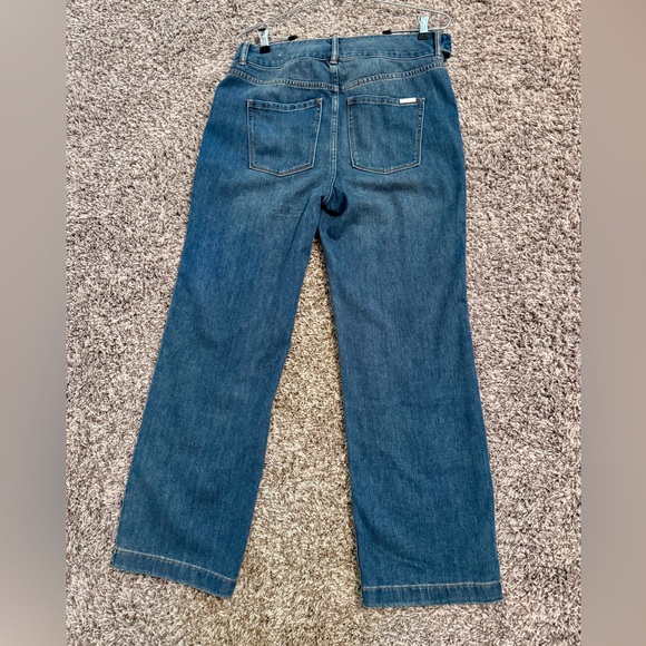 White House Black Market Crop Jeans - Picture 2 of 6